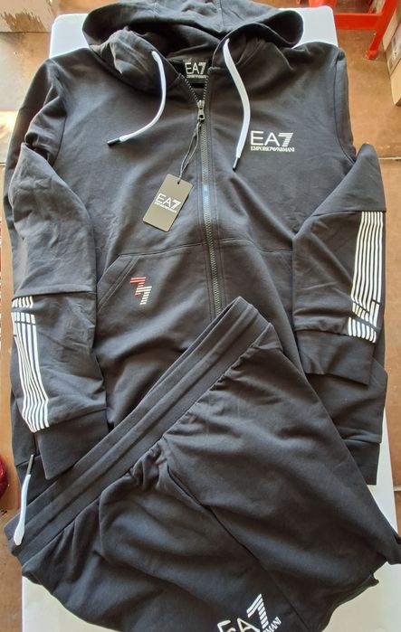 Trening Armani Exchange nr xl originali