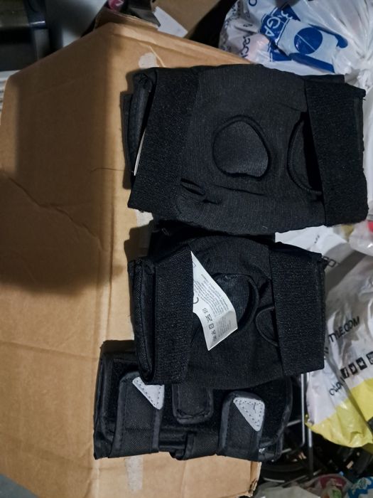 Нови протектори за ролери М 25-50кг, 6-10 г