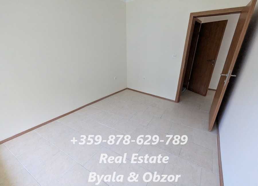 Продава се Двустаен апартамент в Обзор - 65 кв.м за 788 €/кв.м - Снимка #8