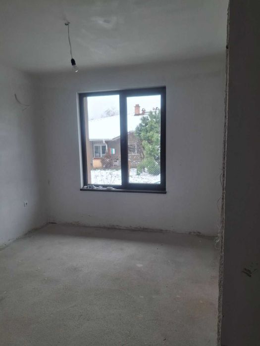 Къща в с. Скутаре от собственик!!! С АКТ 16