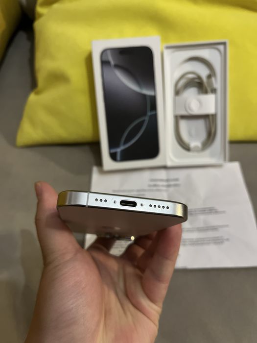Iphone 16 pro без ремонта