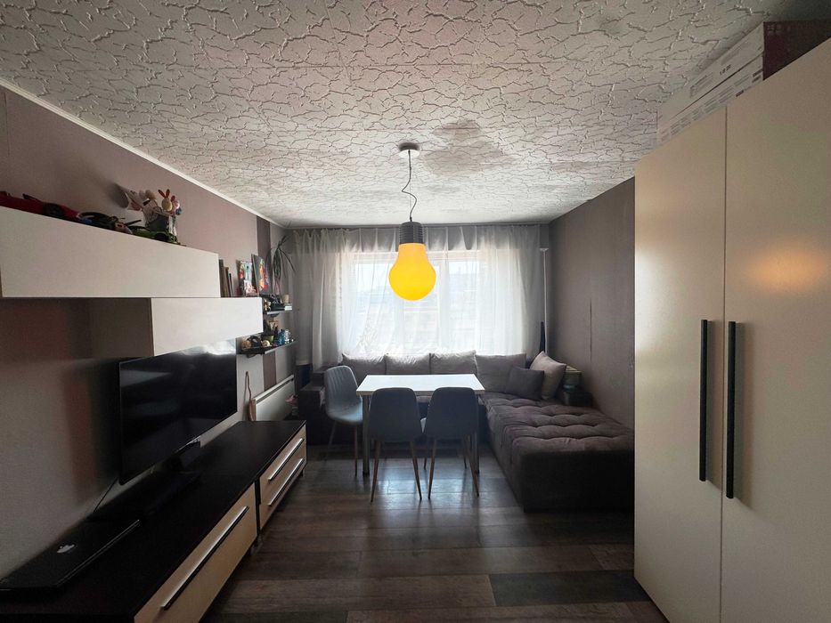 Продава се Двустаен апартамент в Русе, Център - 60 кв.м за 917 €/кв.м - Снимка #4