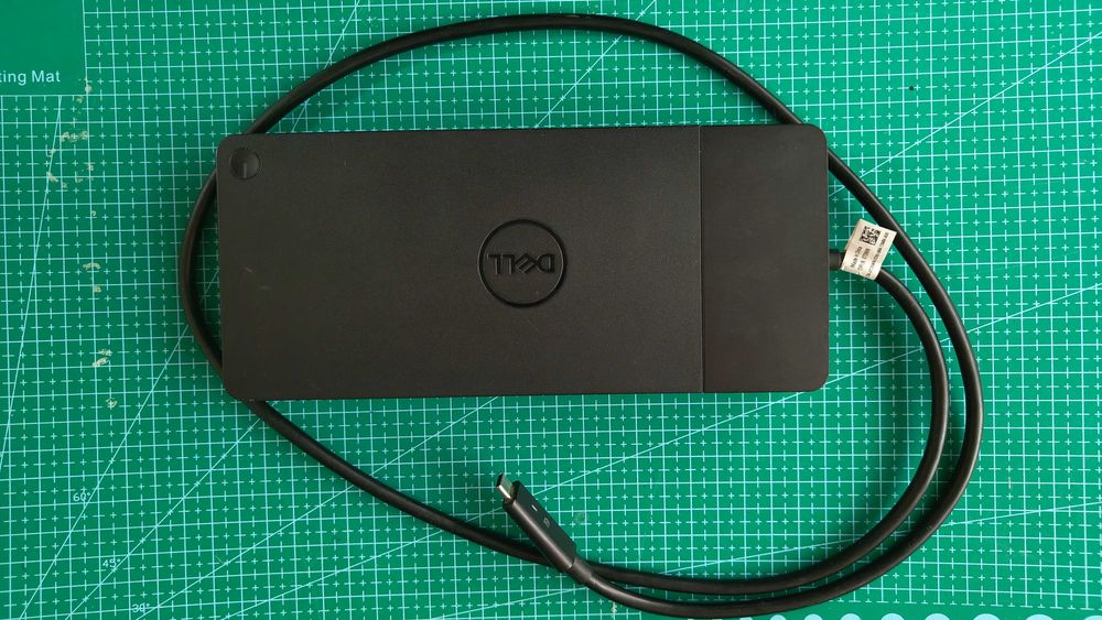 док станция DELL WD19DCS 180W