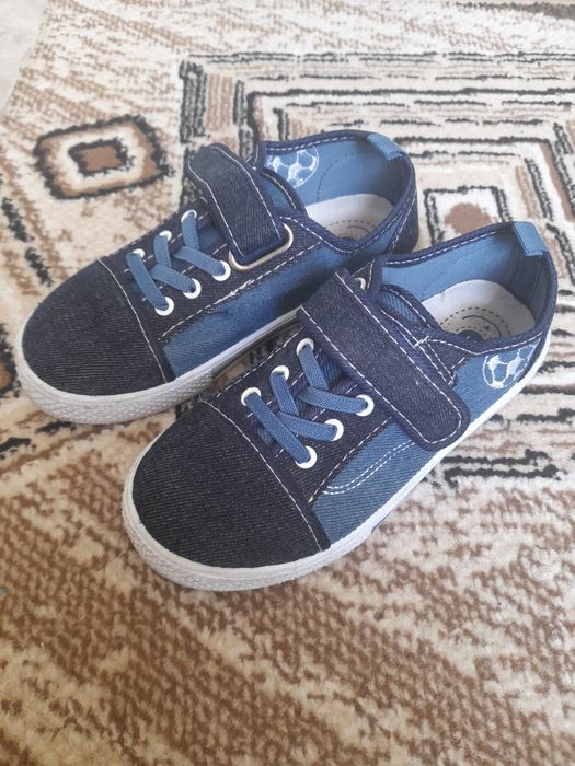 Обувь для физры, размер 21 по стельке 20 см