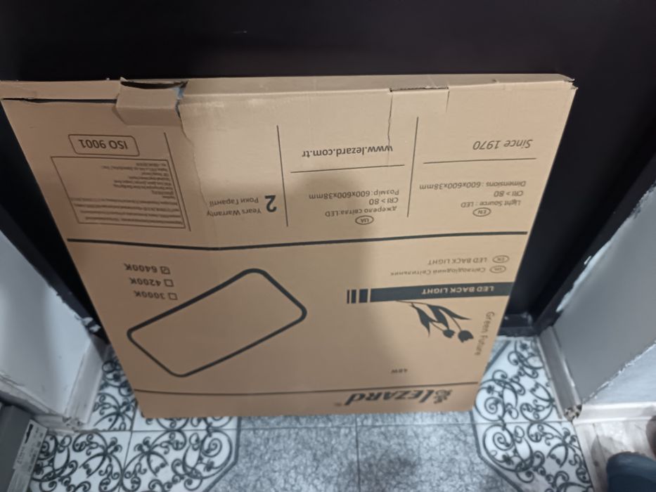 светодиодная панель Lezard из серии Green Future.