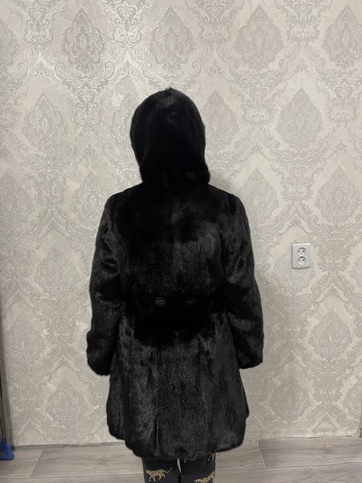 Продам норковую шубу