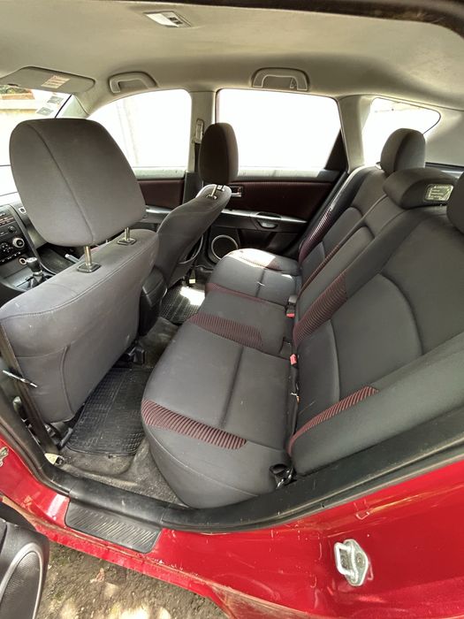 Mazda modelul 3, 2006
