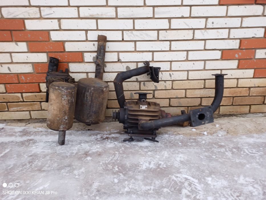 Продам вакуумныи насос  УВД