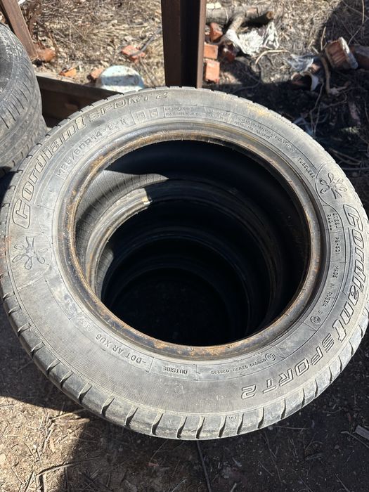 Продам помплект резины 185/60