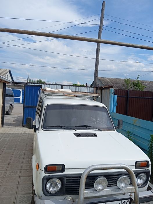 Продам авто нива