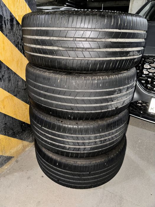 Продам резину Bridgestone