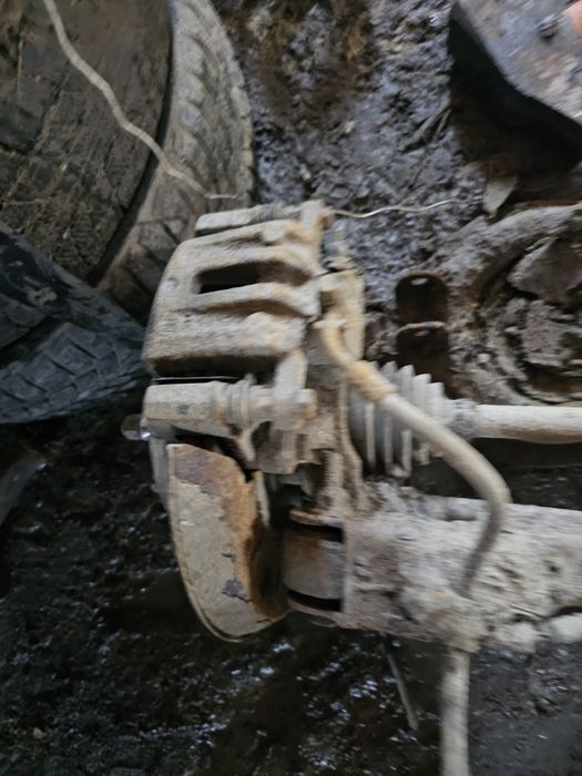 Cadru sau jug punte spate CHEVROLET Captiva I Opel Antara 2007