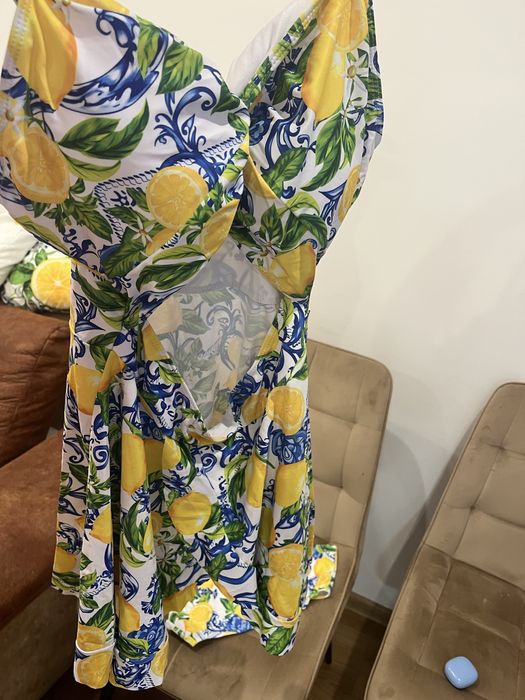 Дамски бански на лимони