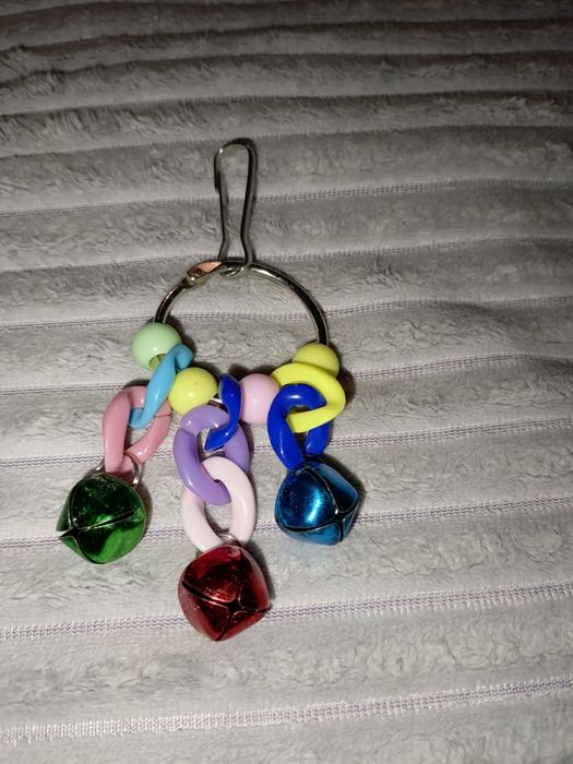 Игрушки и купальня для попугая