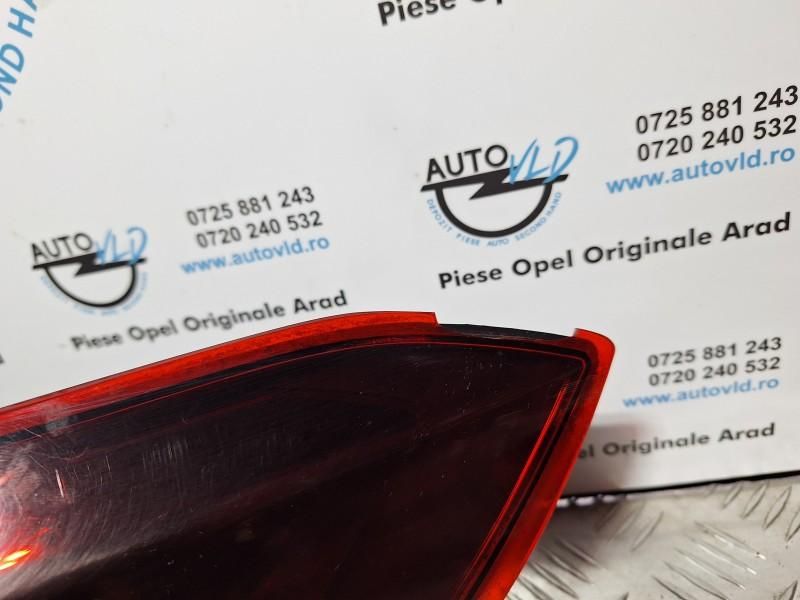 Stop aripa cu soclu bec dreapta Opel Astra K