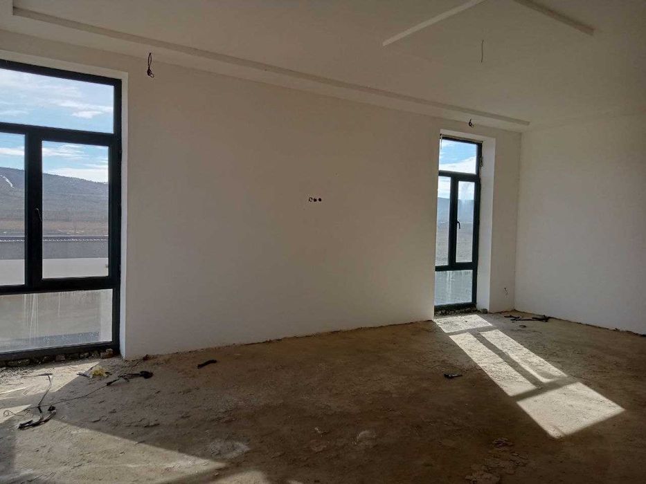 Yu   Новый 2 этажный евродом на 6 сотках, в Бостанлыкском районе