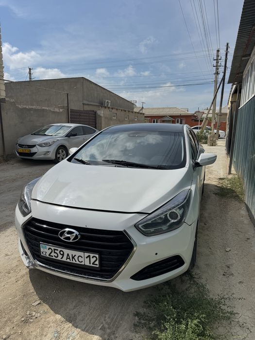 Hyundai i 40 sss