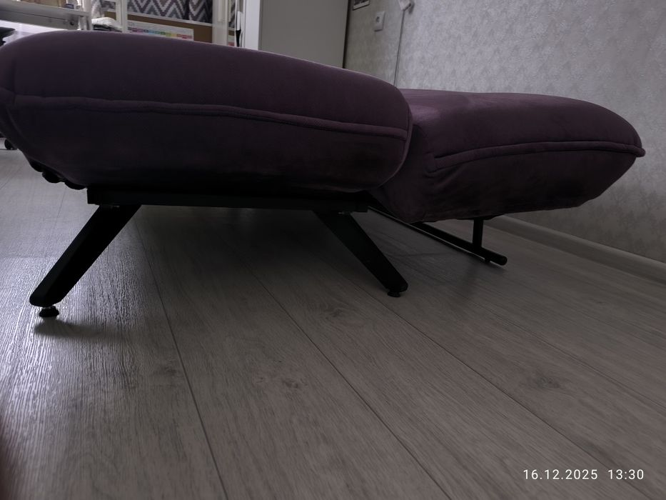 Продам диван в хорошем качестве