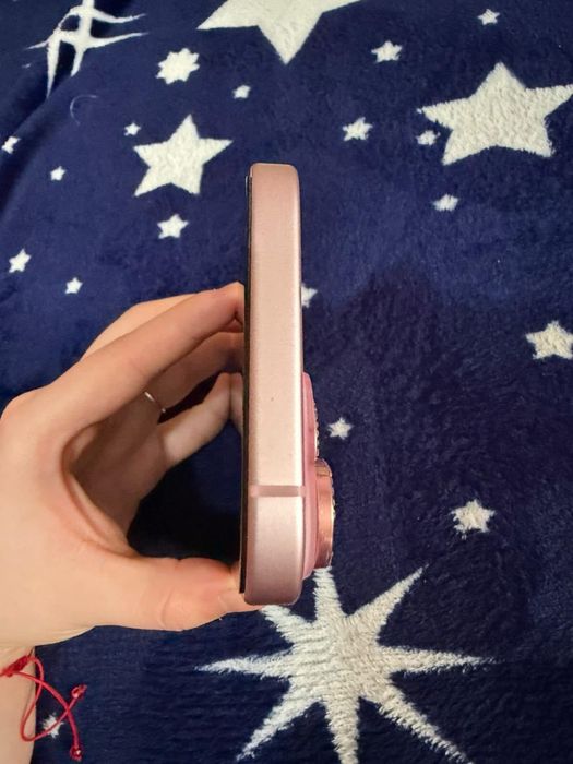 Iphone 15, nu se aprinde