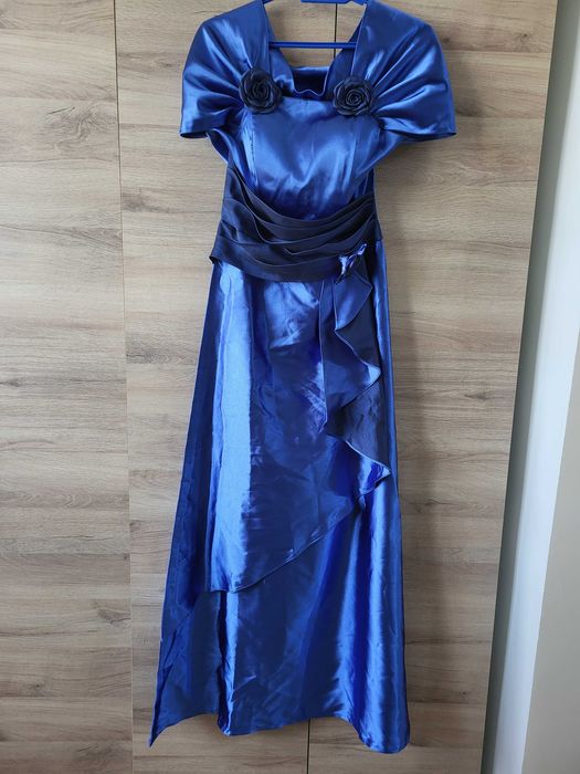 Официална дамска рокля