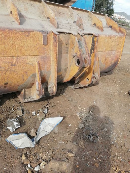 Лопата от погрузчика 1,8³куб