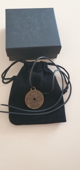 Продам монета амулет 500тг