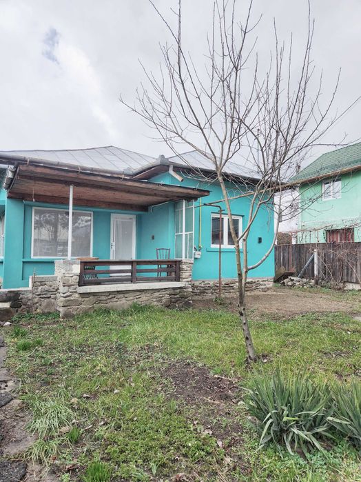 CASA 2 cam, TEREN 545mp si garaj - Valenii de Munte