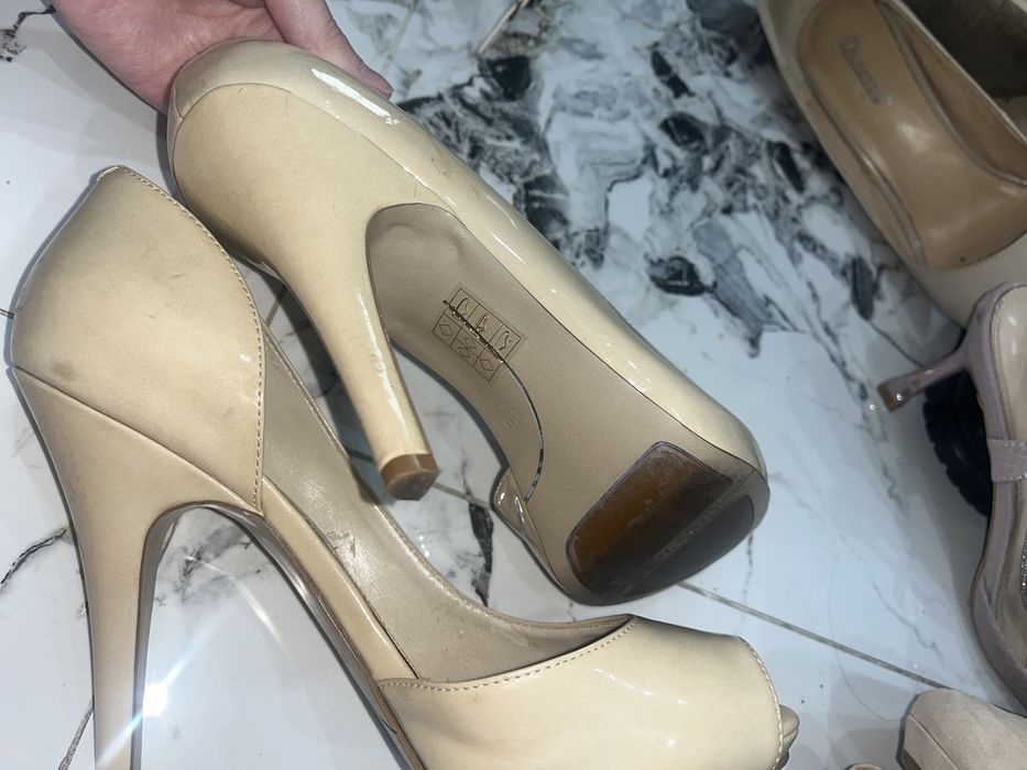 Каблуки всё по 2-3к