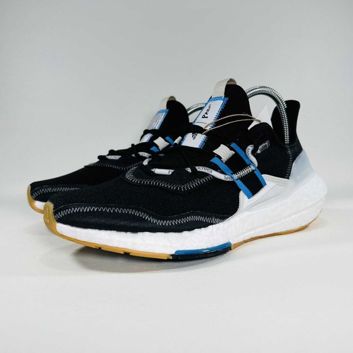 Оригинални маратонки * ADIDAS ULTRABOOST 22 PARLEY * EU38 2/3