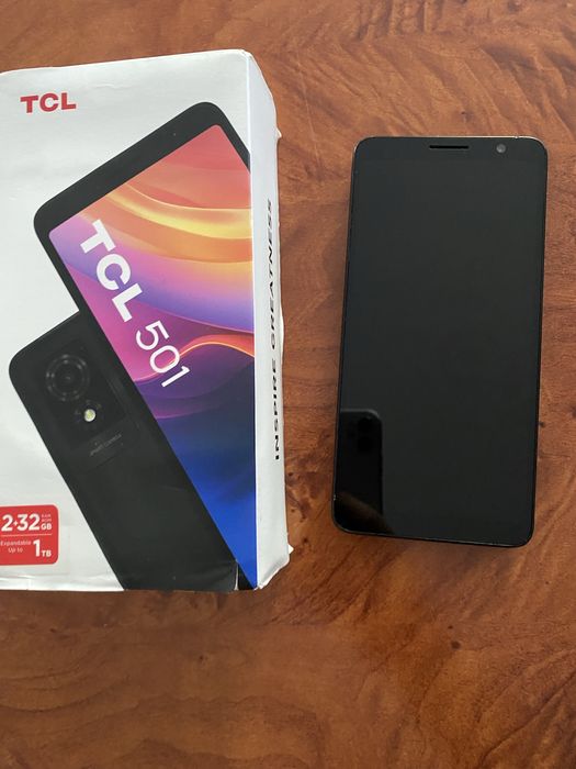 Telefon TCL 501