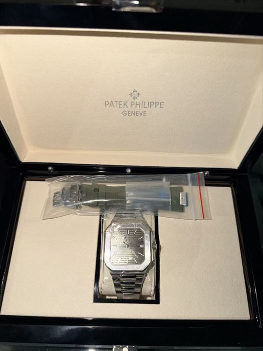 Часы Patek Philippe Cubitus