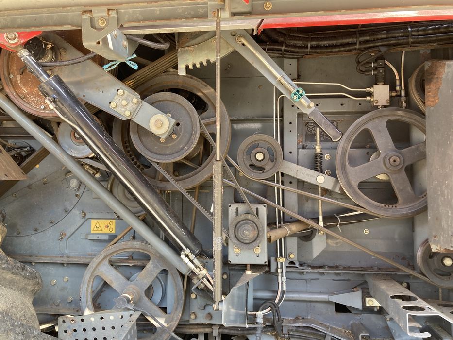 Dezmembrez combina agricola Massey Ferguson 7272, 7274 7276 7278 7280 Fendt 8300 8350 38 40