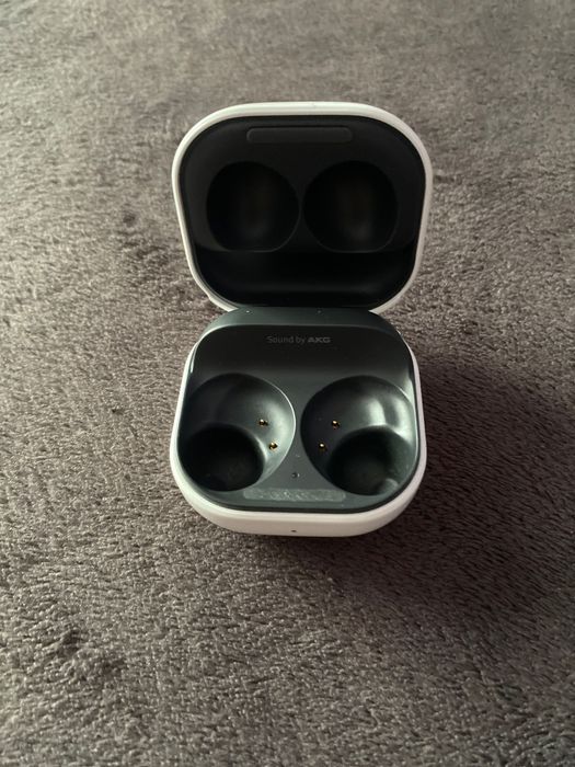 Cutie de casti wireless Samsung (fara casti)