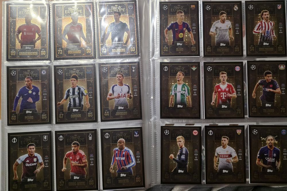 Match Attax Extra - албум с 300 карти