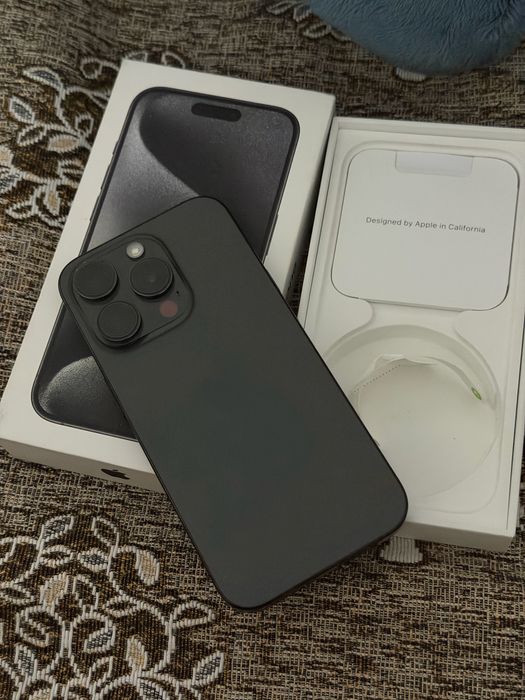 продам IPhone 15 pro 128 gb