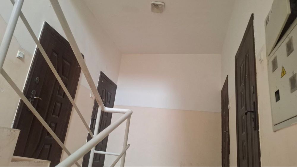 23 kvartal Farxod bozoriga yaqin joyda Navastroyka uy sotiladi