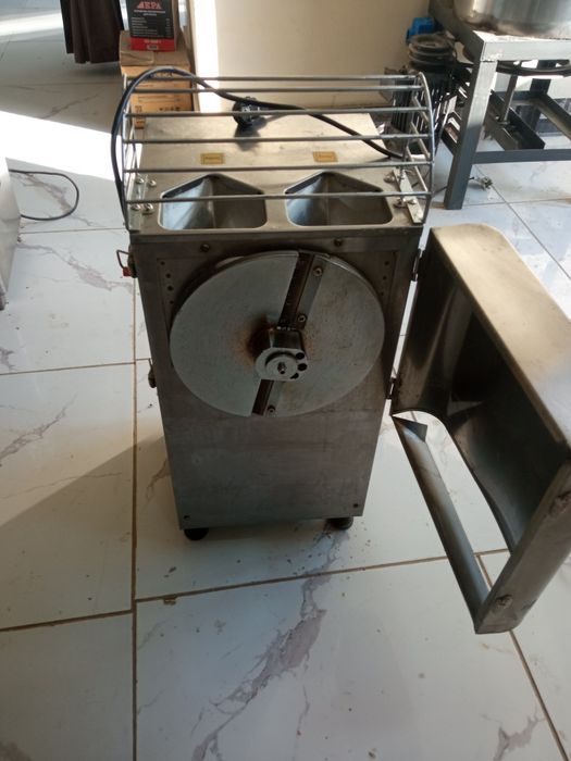 Tayyor biznes sotiladi