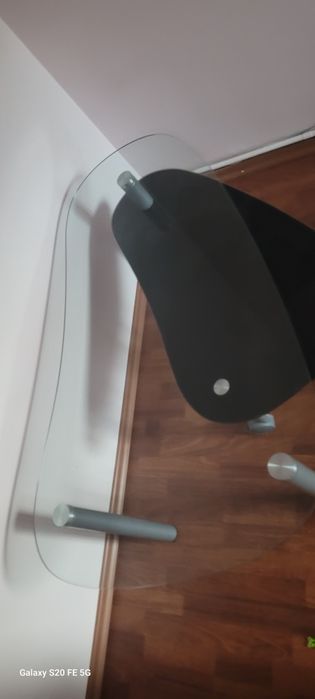 Vand masuta cafea din sticla pret 170 lei