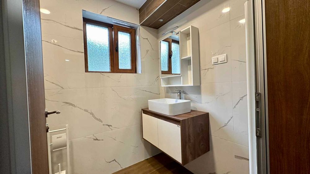 Дава се под наем Тристаен апартамент в Габрово, Център - 89 кв.м за 459 € - Снимка #10