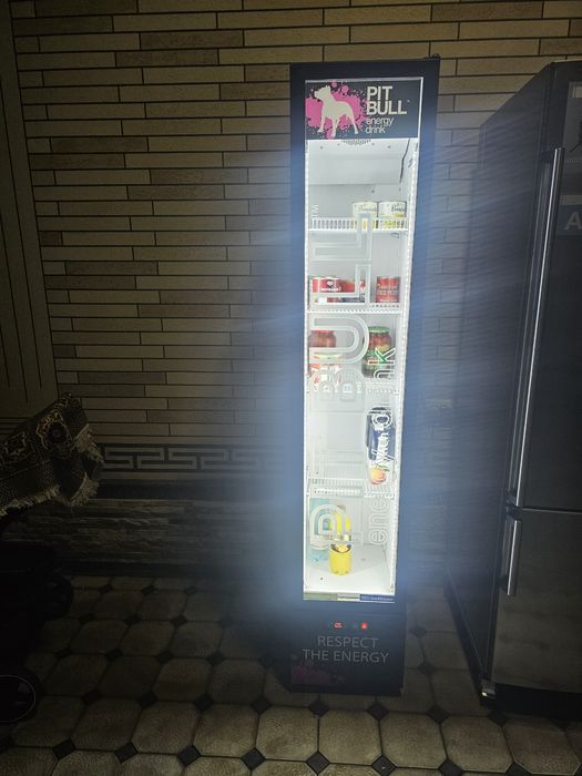 Холодильник для  напиток.