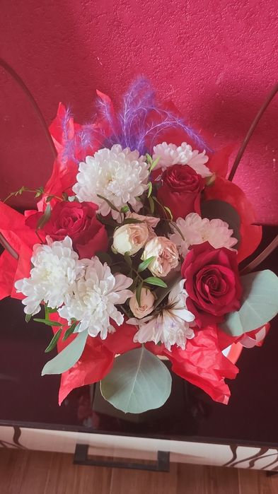 Продам букет в отличном состояние