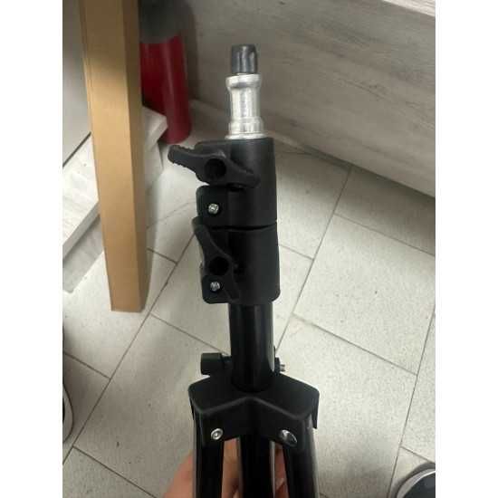 Трипод статив - метална стойка