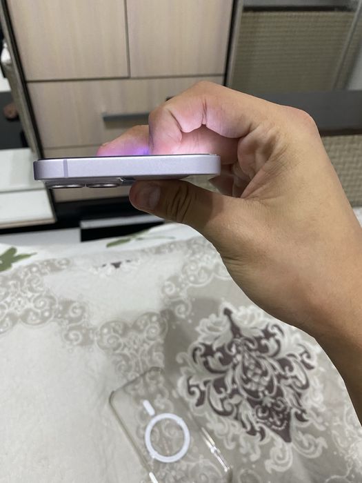 Продам Iphone 14 plus