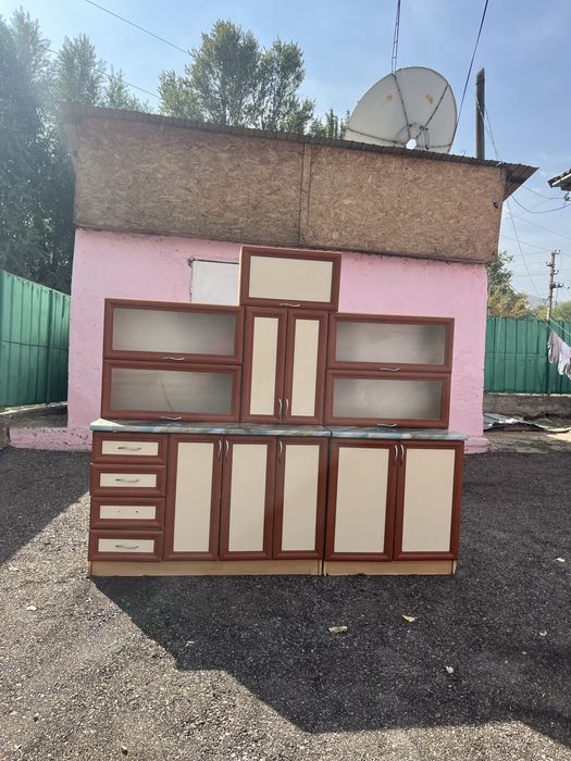 Кухонный гарнитур