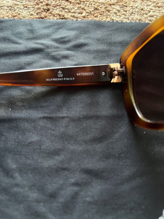 Оригинални слънчеви очила