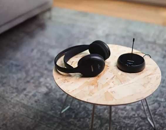 Безжични слушалки Philips Home Cinema SHC5200 HiFi, цвят: черно