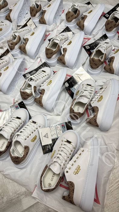 Adidași damă Guess