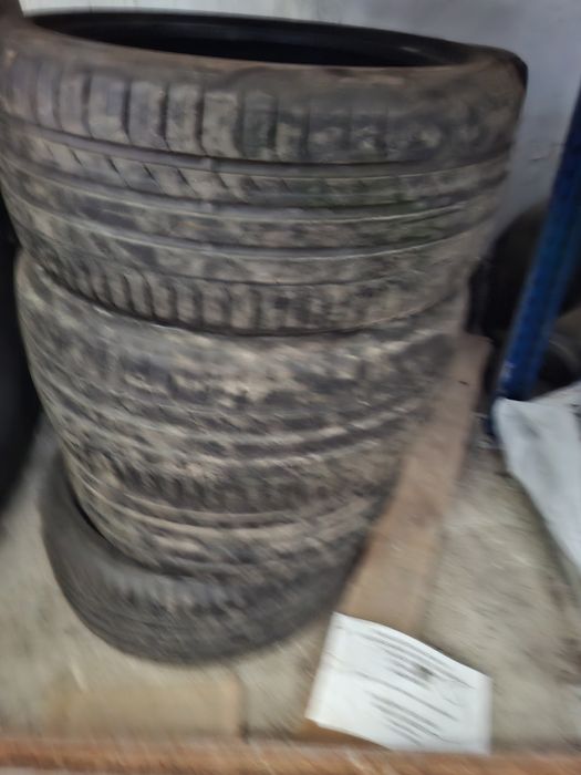 Продам резина 245×40×19