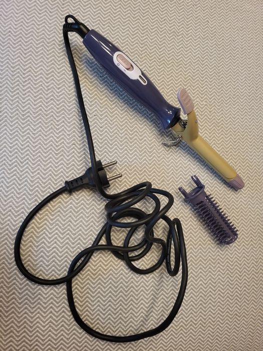 Cafetiera Philips Gaia 175lei Ondulator Philips 75lei Veioza IKEA 65le