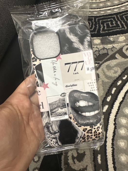 husa noua iph 13